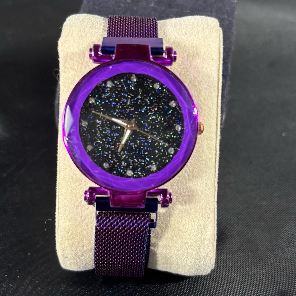 Starry sky magnetic bracelet, purple w/diamonds glow in the dark hands women’s